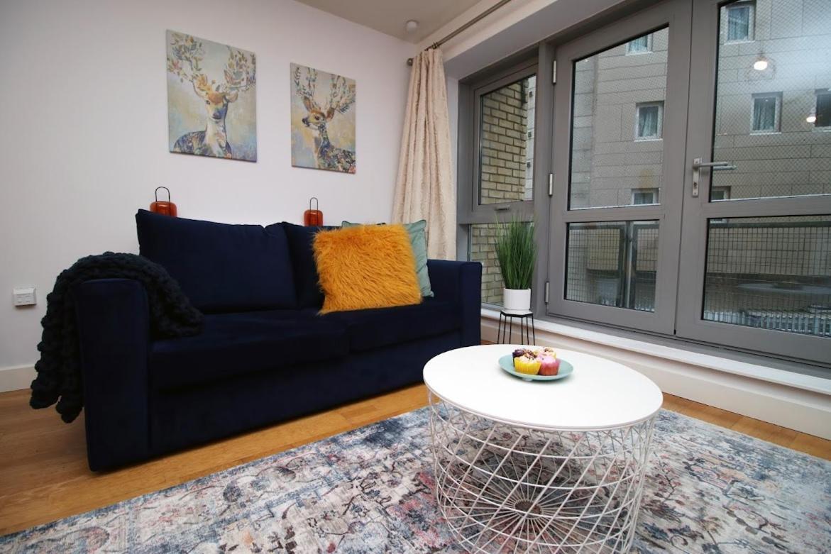 Bright 1Bedroom Apartment, Central Location With Balcony بريستول المظهر الخارجي الصورة