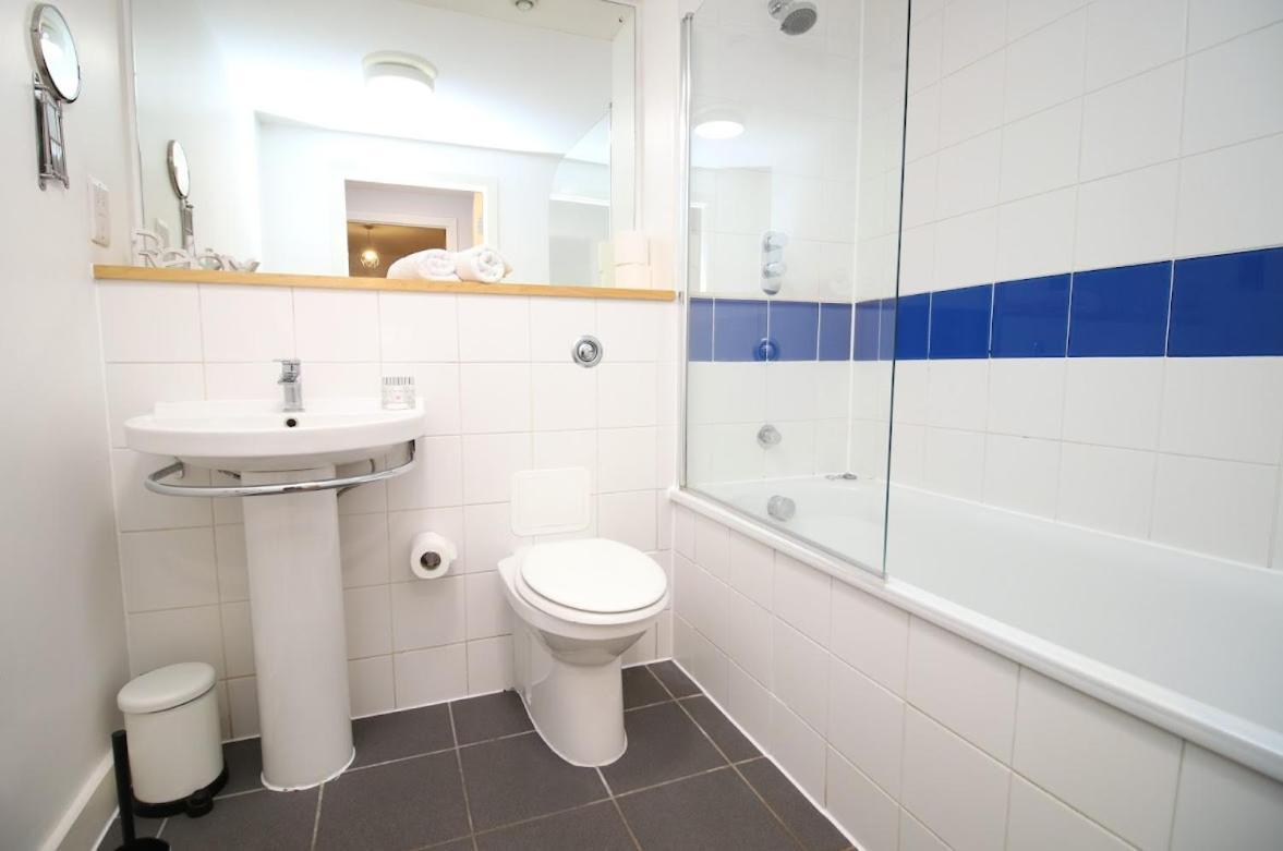 Hamilton Court 1Bedroom Apartment, Bright And Central Location With Balcony And Wi-Fi بريستول المظهر الخارجي الصورة