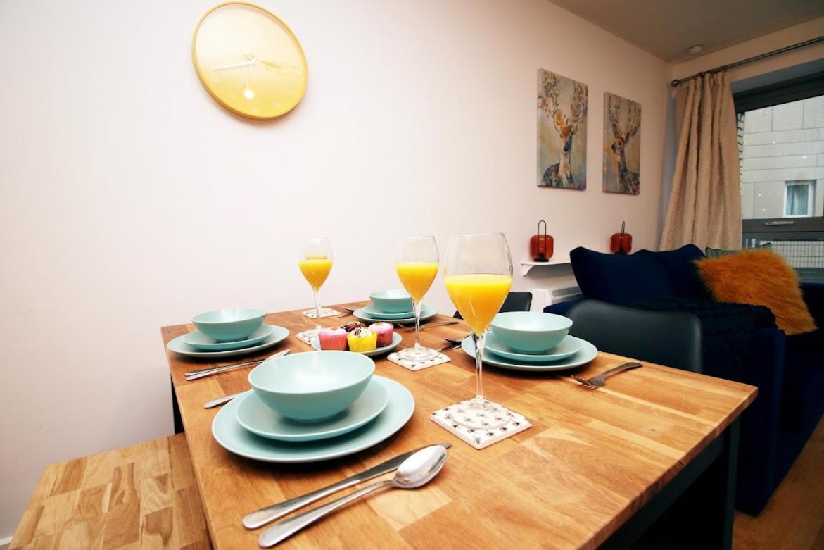 Bright 1Bedroom Apartment, Central Location With Balcony بريستول المظهر الخارجي الصورة