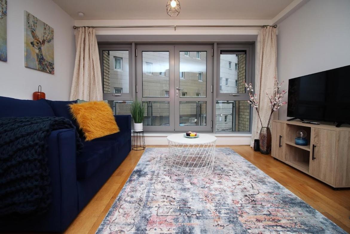 Bright 1Bedroom Apartment, Central Location With Balcony بريستول المظهر الخارجي الصورة